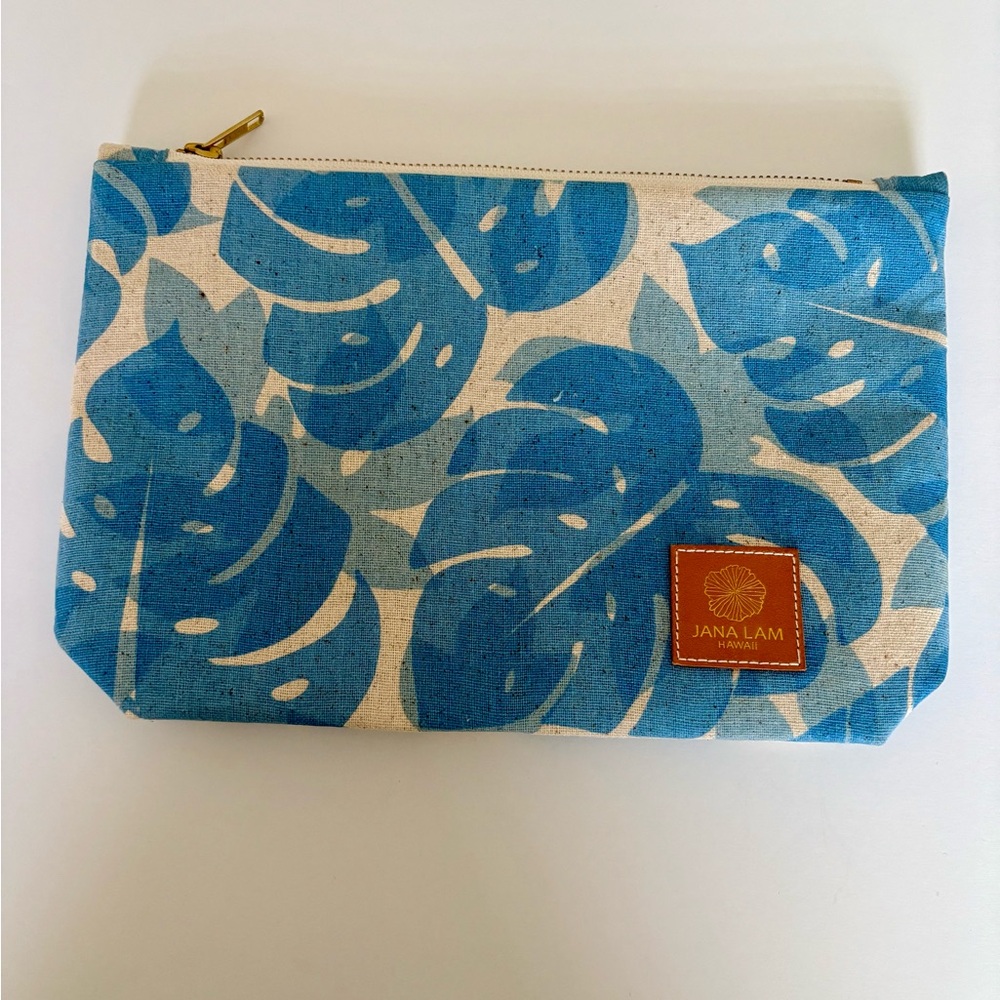 Jana Lam Monstera Leaf Cosmetic Clutch (Wristlet Strap included)